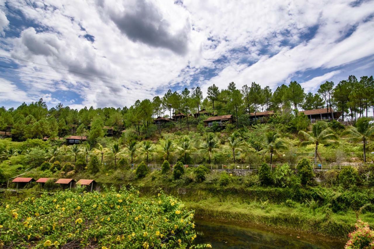 Sankofa Village Hill Resort & Spa Hue Exterior foto